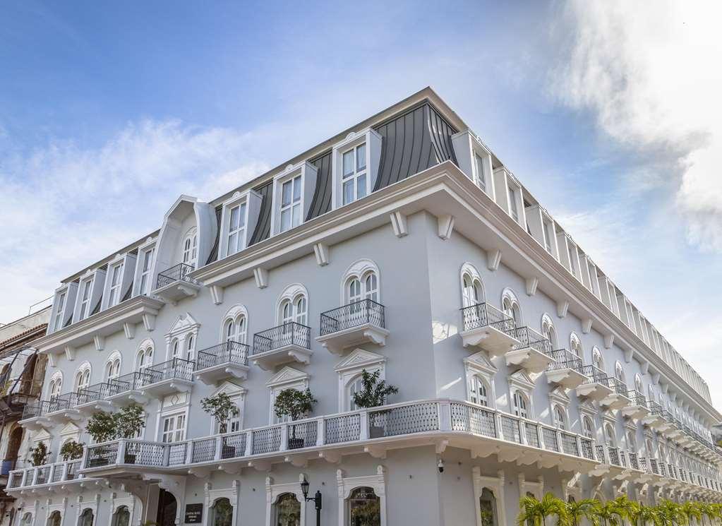 Central Hotel